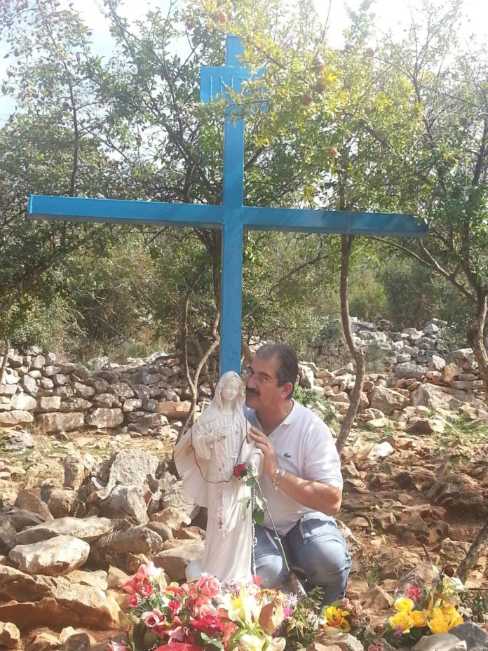 Piero Villaverde “Caduto nella trappola dei Testimoni di Geova, oggi un uomo cattolico grazie all’incontro con Maria”