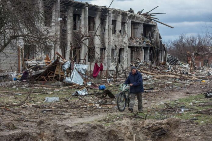 Guerra in Ucraina - Villaggio di Novoselivka nei pressi di Chernihiv